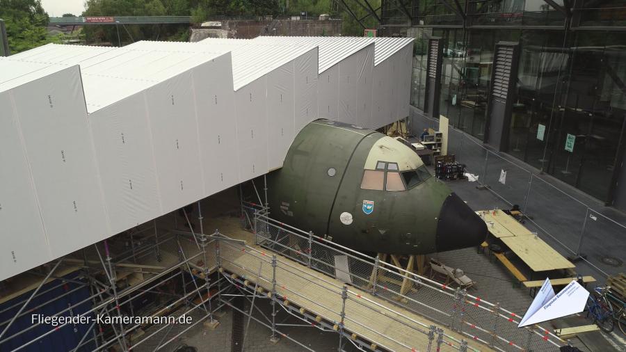 Luftaufnahmen der Jahrhunderthalle Bochum mit Drohne Luftaufnahmen der Jahrhunderthalle Bochum mit Drohne