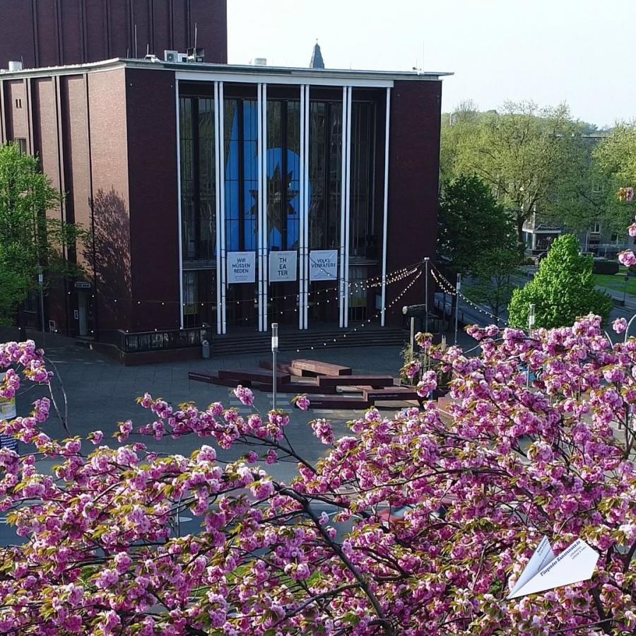 Luftaufnahmen vom Schauspielhaus Bochum mit Drohne Luftaufnahmen vom Schauspielhaus Bochum mit Drohne