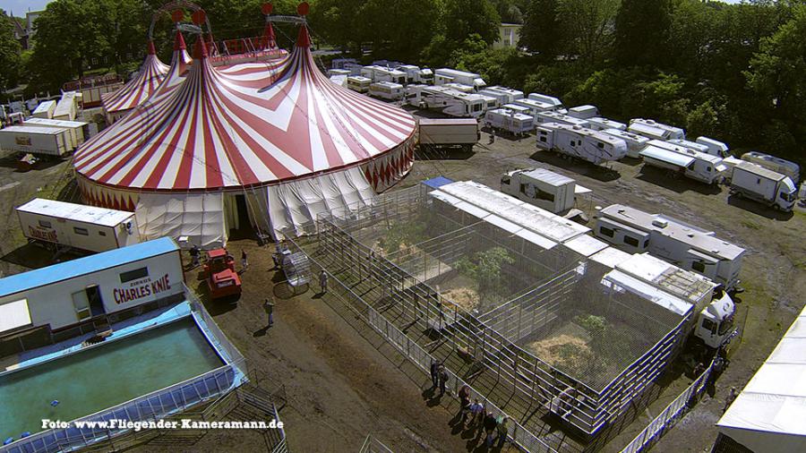Luftbilder / Luftaufnahmen Zirkus Luftbilder / Luftaufnahmen Zirkus