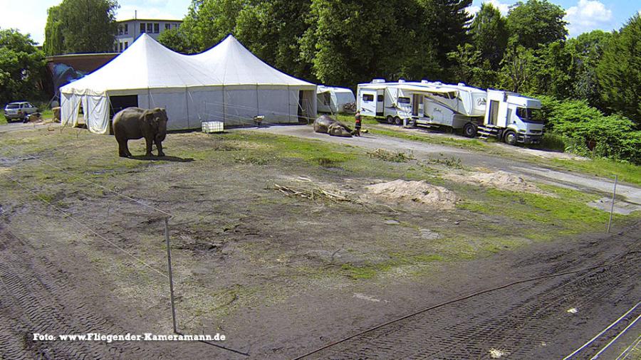 Luftbilder / Luftaufnahmen Zirkus Luftbilder / Luftaufnahmen Zirkus