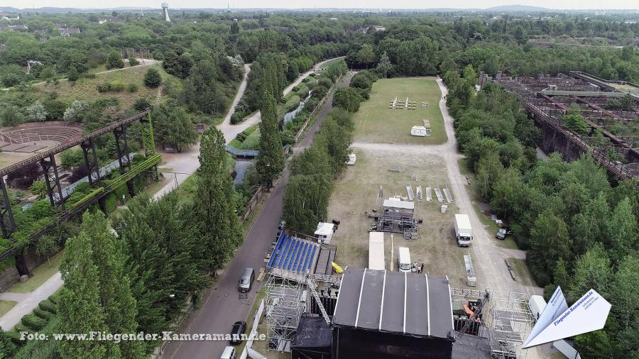 Kameradrohne im Landschaftspark Duisburg-Nord in der Nähe von Moers für hochauflösende Luftbilder und Luftaufnahmen (Fotos und Videos)