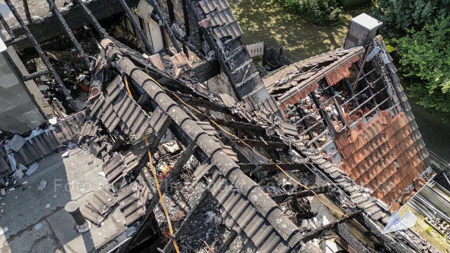 Luftaufnahmen Brandinspektion Drohne Brandschaden