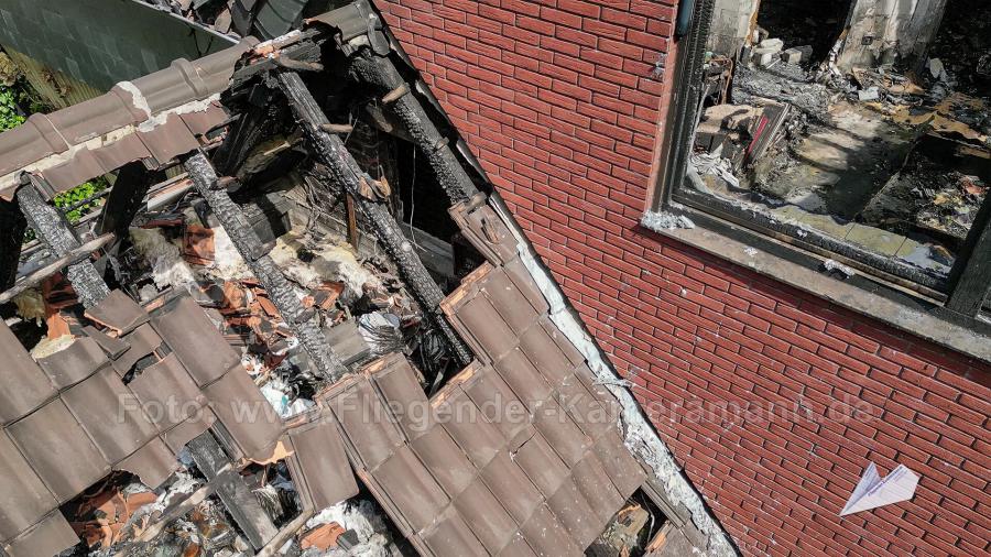 Luftaufnahmen Brandinspektion Drohne Brandschaden