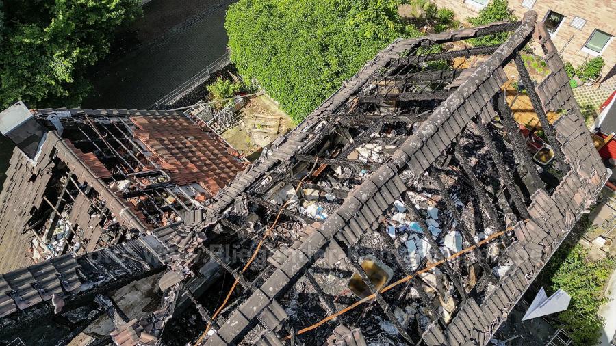 Luftaufnahmen Brandinspektion Drohne Brandschaden