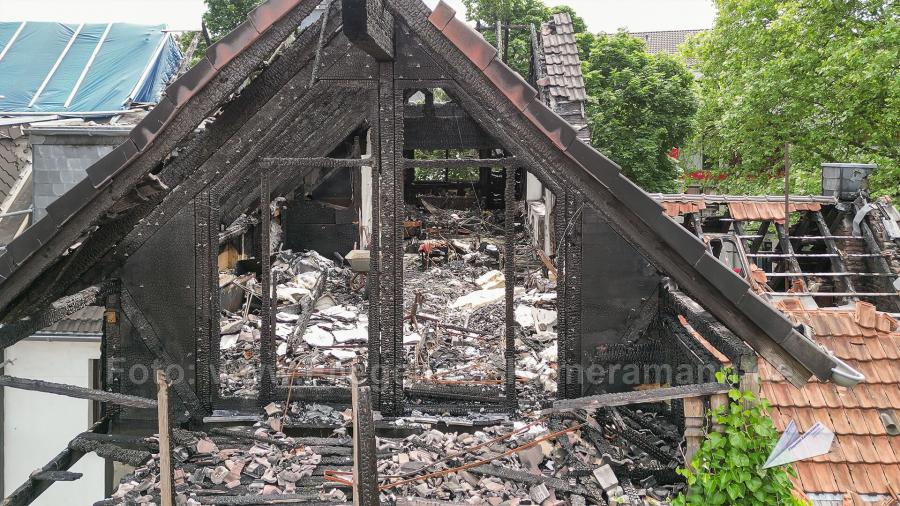 Luftaufnahmen Brandinspektion Drohne Brandschaden