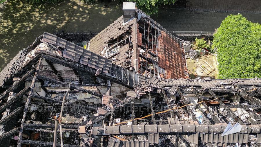 Luftaufnahmen Brandinspektion Drohne Brandschaden