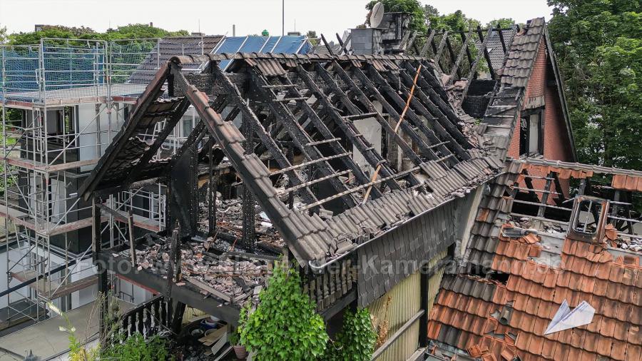 Luftaufnahmen Brandinspektion Drohne Brandschaden