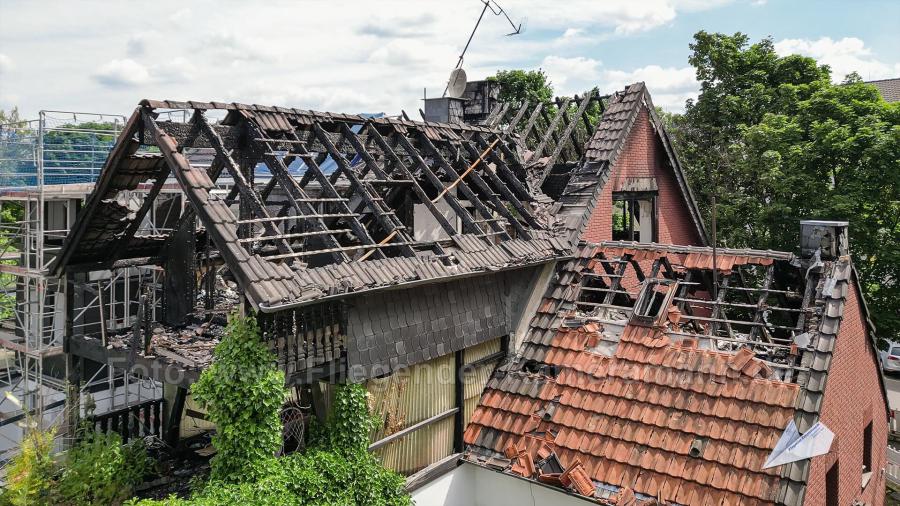 Luftaufnahmen Brandinspektion Drohne Brandschaden