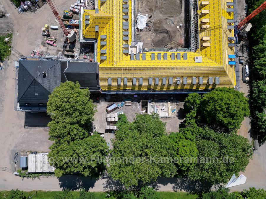 Luftaufnahmen der Umbauarbeiten am Lennershof in Bochum-Querenburg