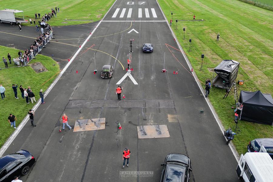 Professionelle Drohnenaufnahmen in Recklinghausen vom Beschleunigungsrennen am Flüghafen Loemühle
