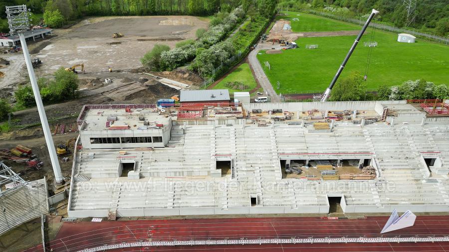 Luftaufnahmen der Umbauarbeiten am Lohrheidestadion in Bochum-Wattenscheid